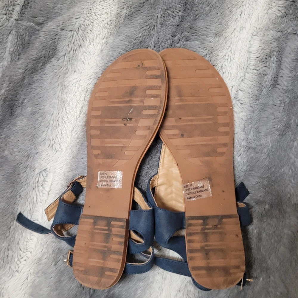 Olivia Miller good used